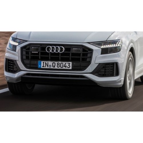 Audi Q8 Blackline grille